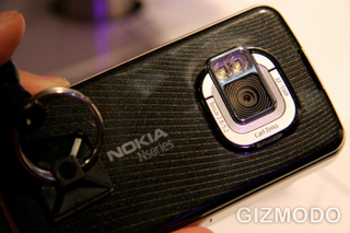 Illustration for article titled Nokia N96 Hands-On: Basically a Video Oriented N95
